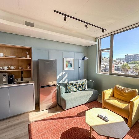 Home Suite Hotels De Waterkant Кейптаун Екстериор снимка