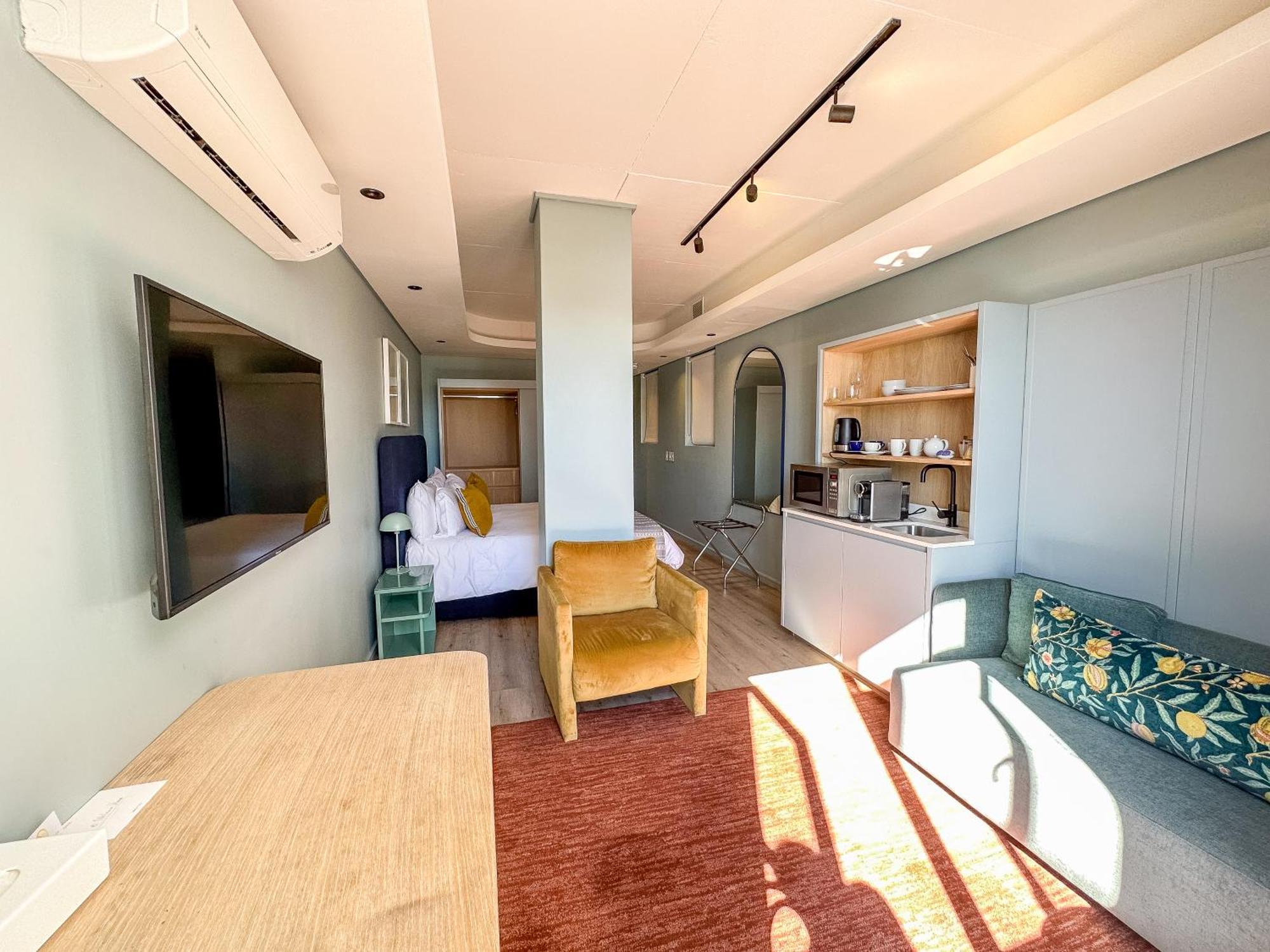 Home Suite Hotels De Waterkant Кейптаун Екстериор снимка